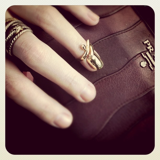 Кольца для пальцев и ногтей от Chanel задают новый тренд